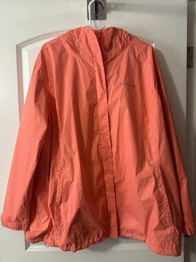 BNWT Women’s Columbia Arcadia II Waterproof Jacket in Alpenglow (coral) size 3
